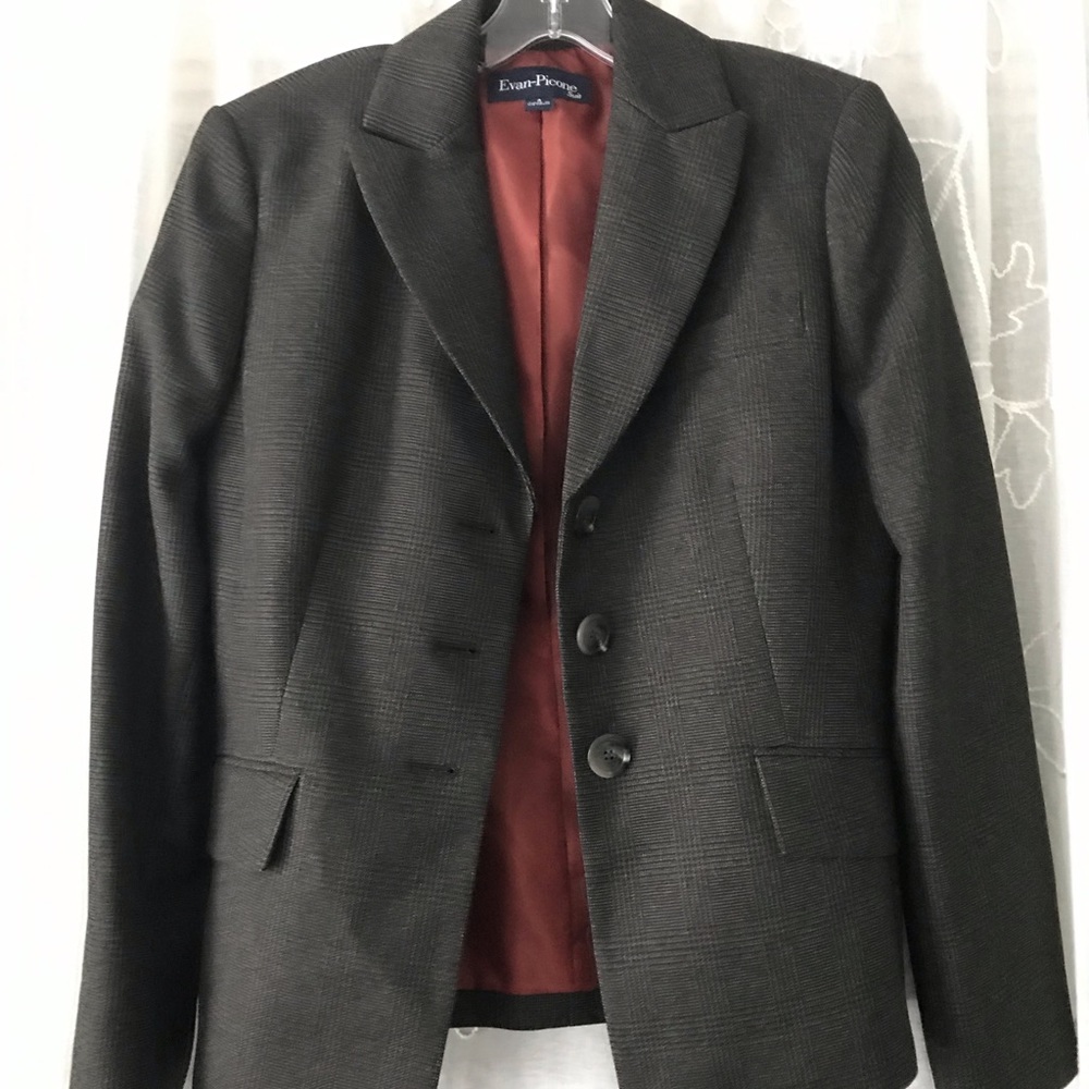 Brand New Evan Picone Blazer
